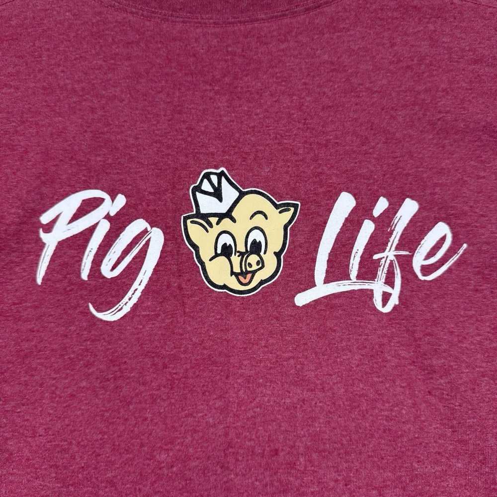 Piggly Wiggly Shirt Adult Size Large Red Pig Life Logo Southern Grocery Store - Picture 7 of 11